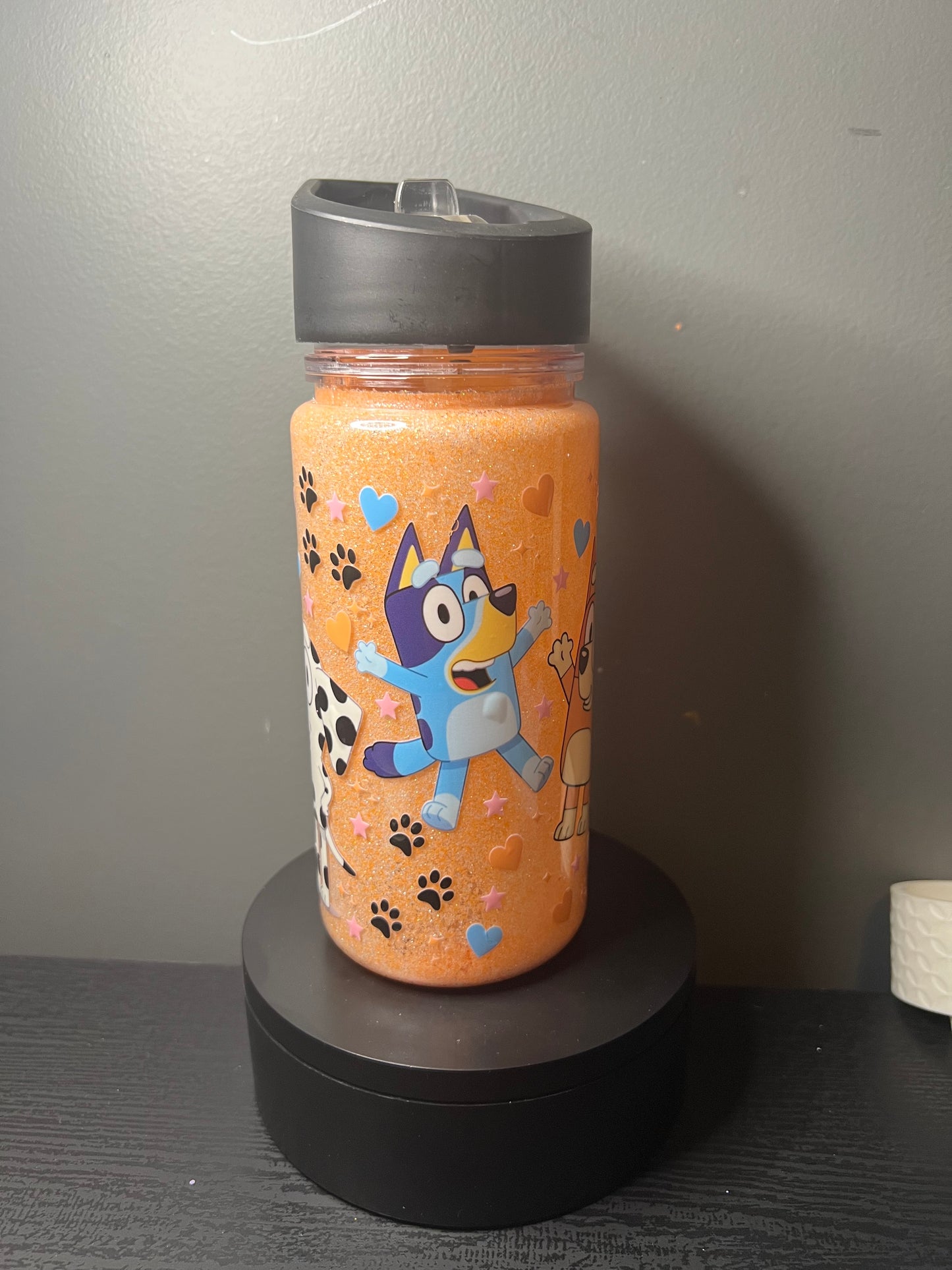 10 oz kids bluey snowglobe