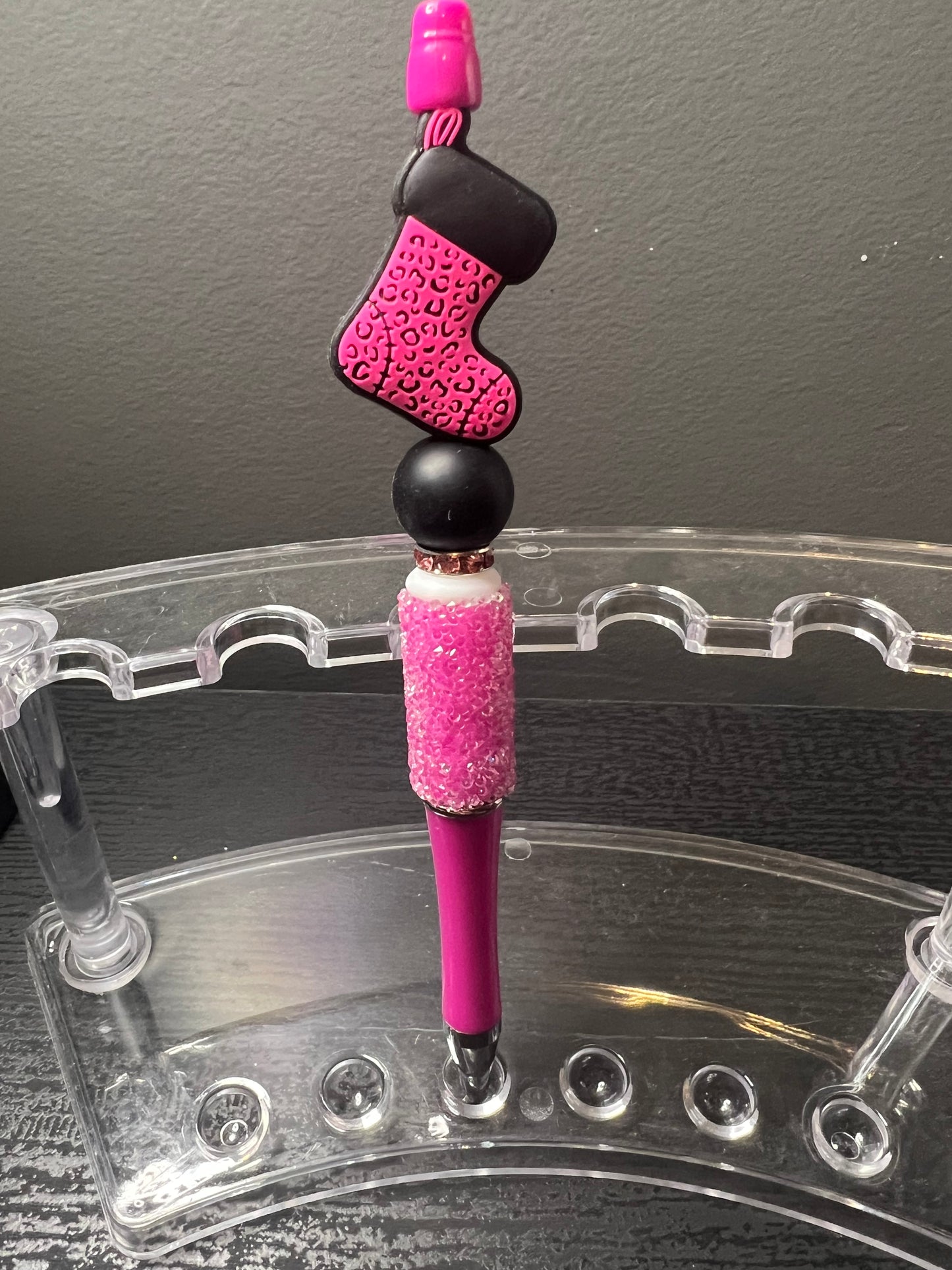 Pink Leopard Stocking Pen