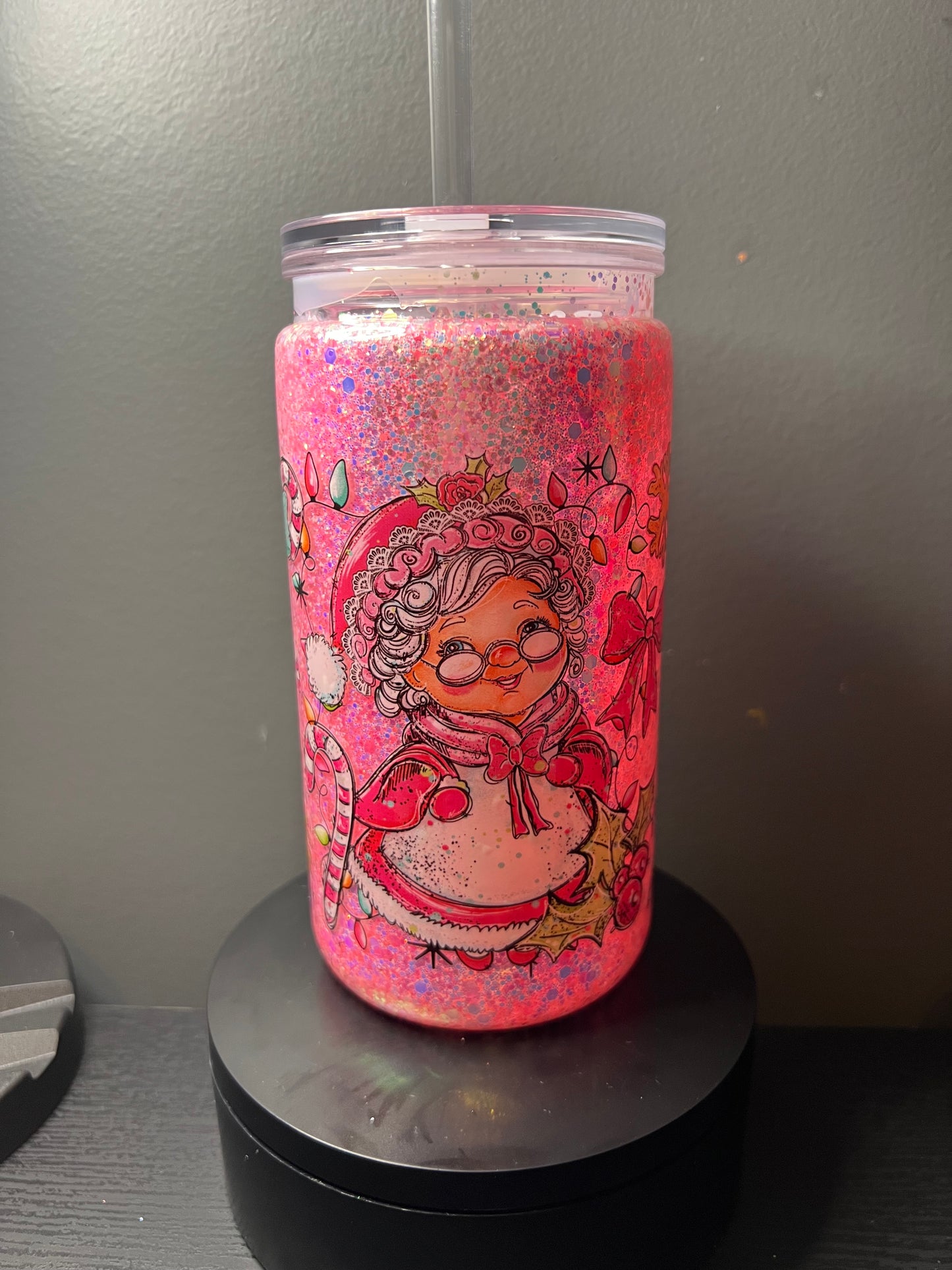 16 oz Mrs Clause glitter snowglobe