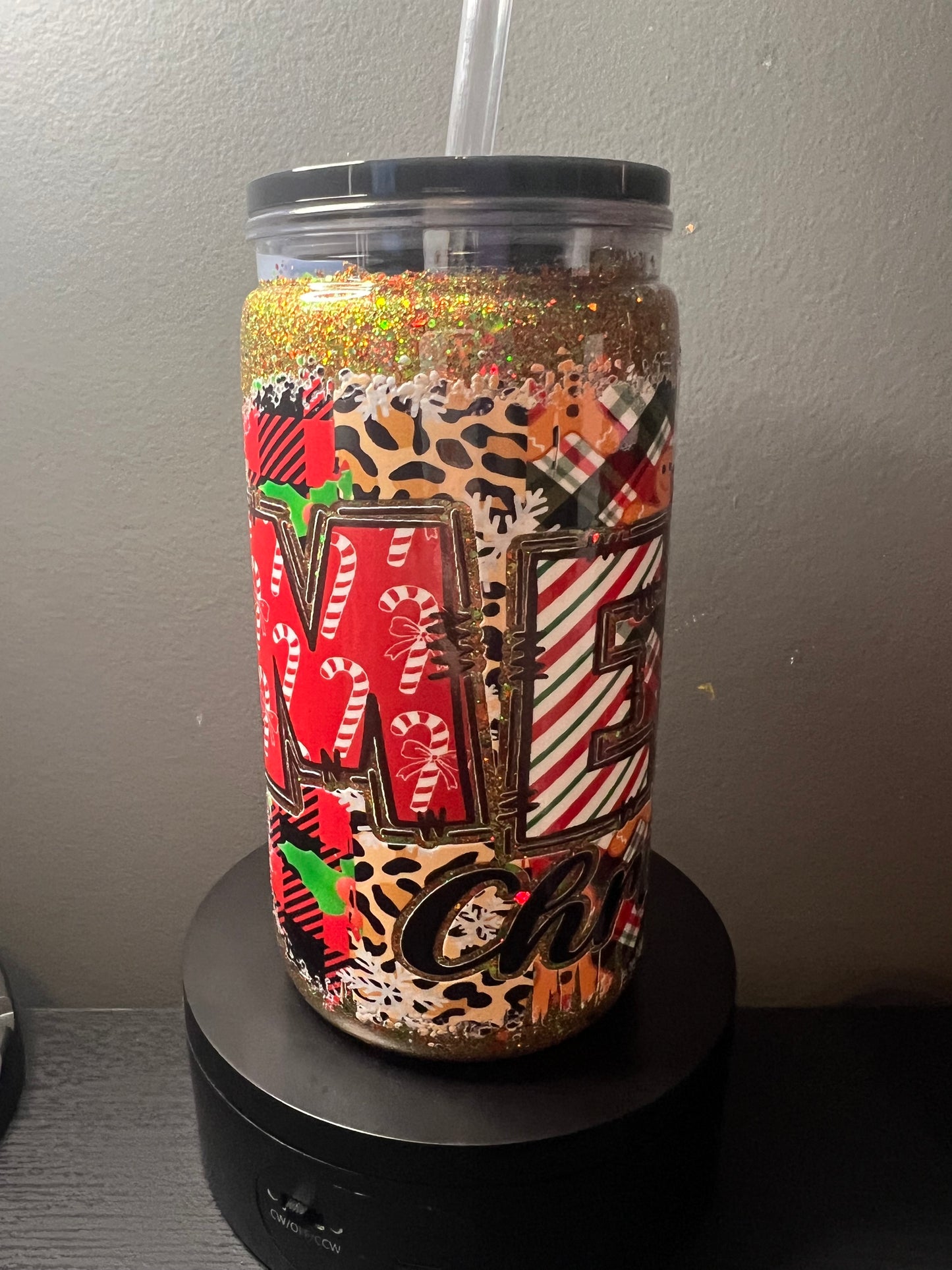 16 oz Merry Christmas glitter snowglobe