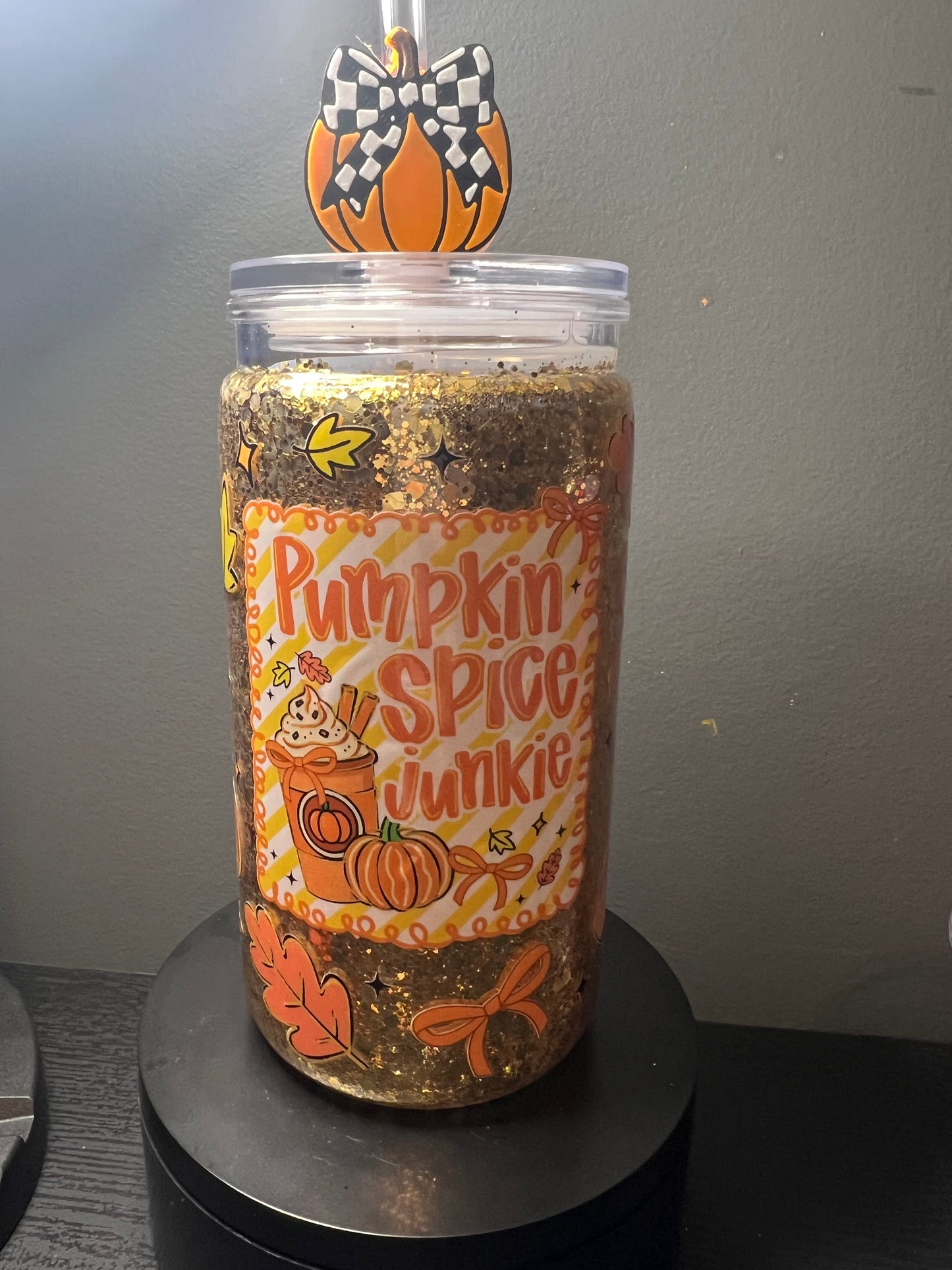 16oz pumpkin spice glitter snowglobe